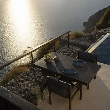 Villa (Alpha)