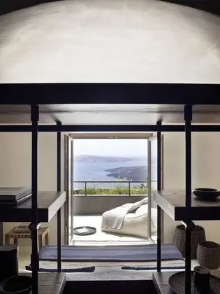 Villa (Ro)