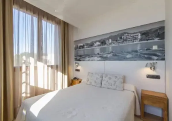 Double Room Mountain View with balcony