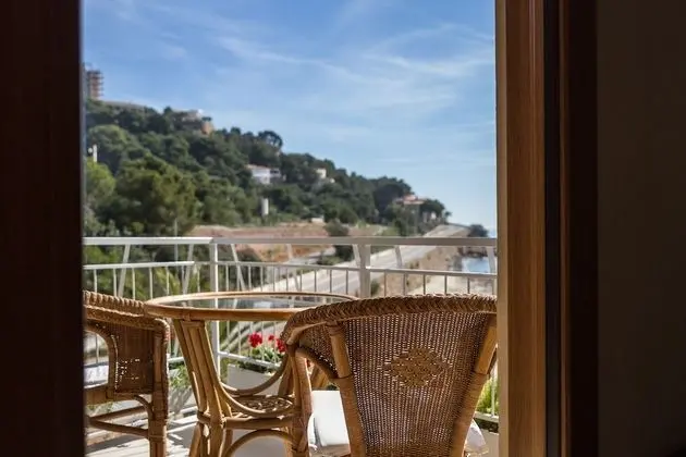 Family Room with terrace and balcony, Partial Ocean View