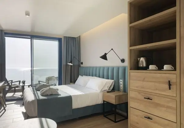 Tek Büyük Yataklı Oda, Deniz Manzaralı