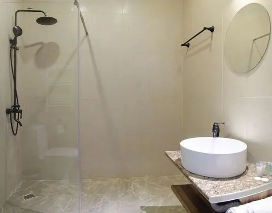 Deluxe Tek Büyük veya İki Ayrı Yataklı Oda