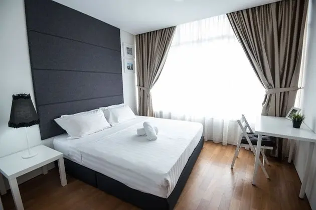 Standard Apart Daire, Şehir Manzaralı (KL Tower View)