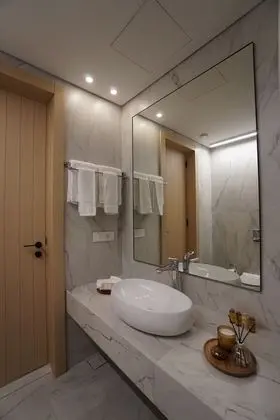 Superior Tek Büyük Yataklı Oda