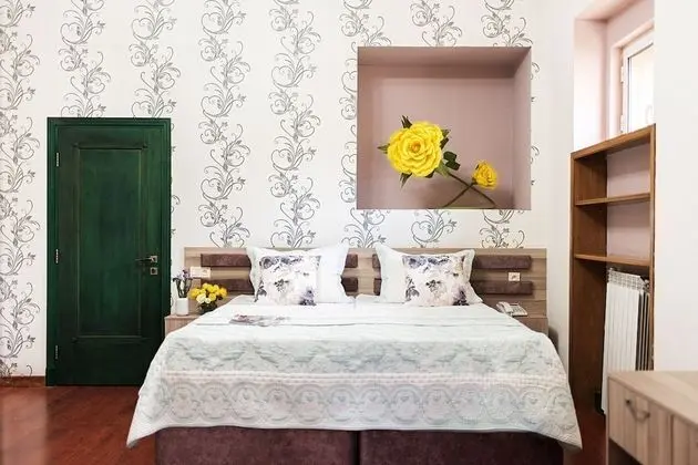 Deluxe Oda, Sigara İçilebilir