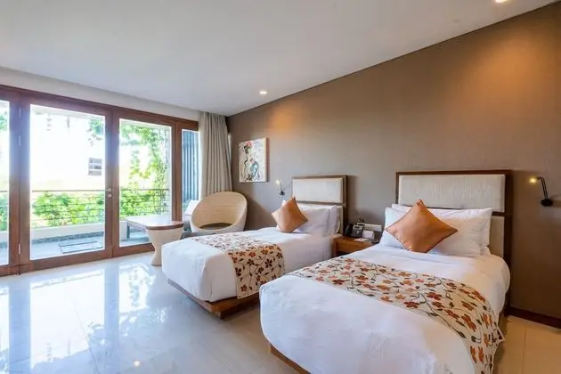 Deluxe Tek Büyük veya İki Ayrı Yataklı Oda, Tepe Manzaralı