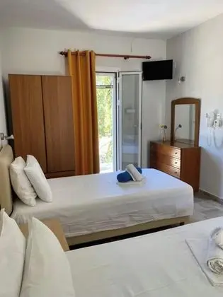 Tek Büyük Yataklı Oda