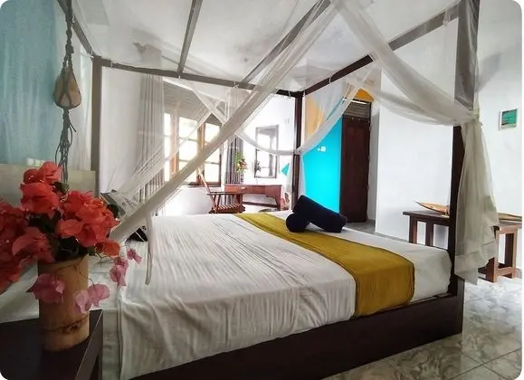 Comfort Tek Büyük Yataklı Oda