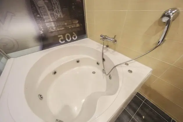 Standard Tek Büyük Yataklı Oda, Sigara İçilmez, Jakuzi