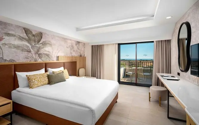 Standart Deniz Manzaralı Jakuzili
