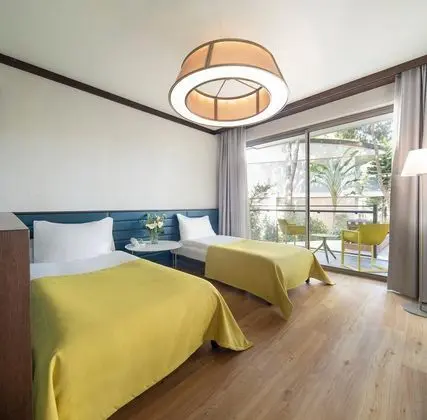 https://images.etstur.com/files/images/hotelImages/TR/50292/l/Voyage-Belek-Golf---Spa-Oda-366520.jpg