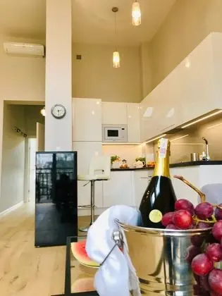 Deluxe Apart Daire (ulica Sarego 16)