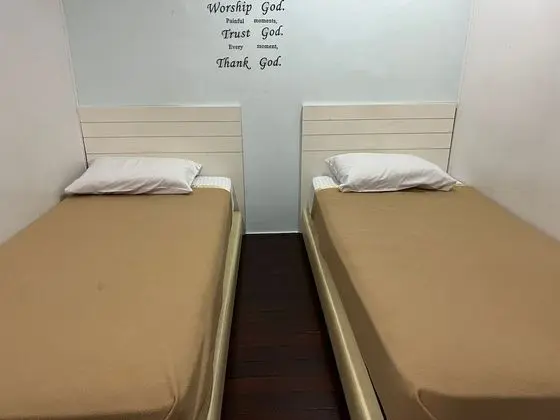 İki Ayrı Yataklı Oda, 2 Tek Kişilik Yatak, Ortak Banyo