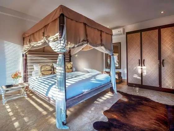 Villa (Voyage)