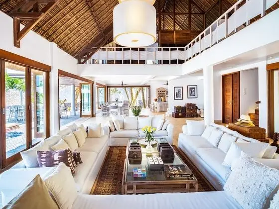 Villa (Voyage)