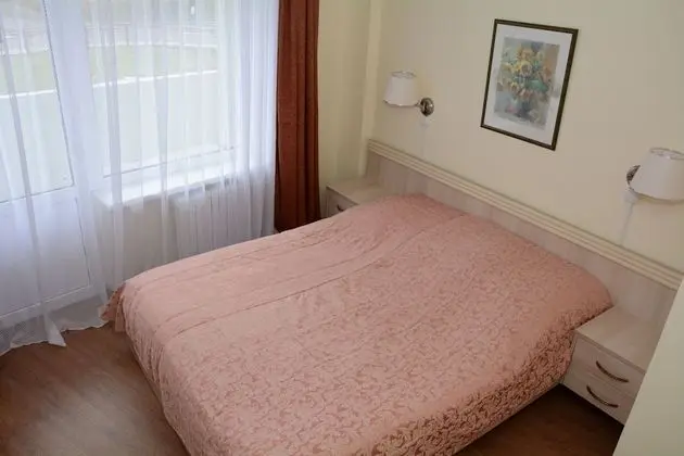 Standard Tek Büyük Yataklı Oda