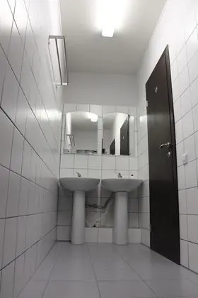 Ortak Ranzalı Oda, Karma Ranzalı Oda, Ortak Banyo (for 3 people)