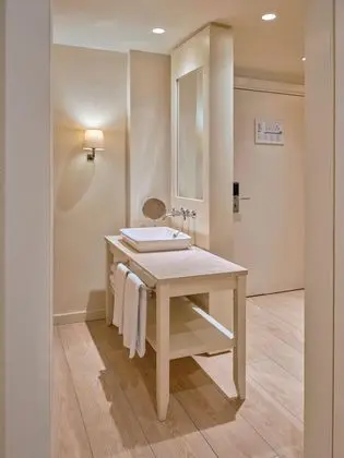 https://images.etstur.com/imgproxy/resize/2560x1440/files/images/hotelImages/etsrooms/31/Voyage_Sorgun_20250724175709_0.jpg