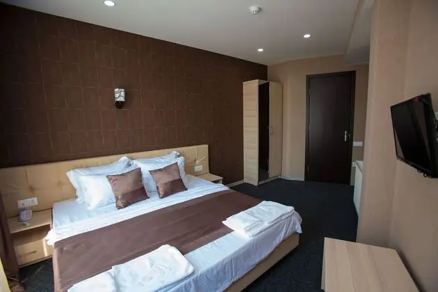 Standard Oda, 1 En Büyük (King) Boy Yatak