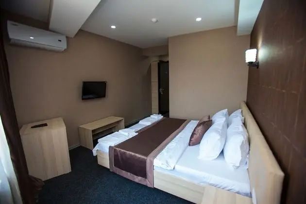 Standard Oda, 1 En Büyük (King) Boy Yatak