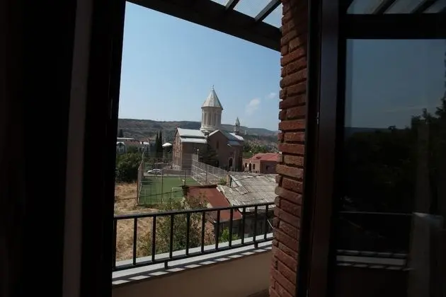 Üç Kişilik Oda, Balkon