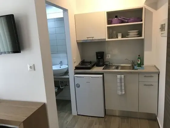 Comfort Tek Büyük Yataklı Oda