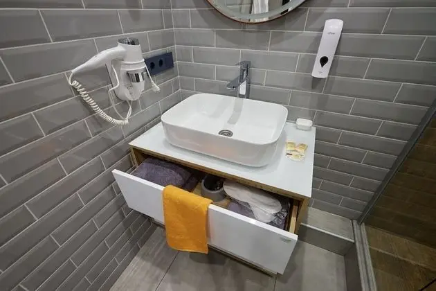 Stüdyo, Sigara İçilmez, Şehir Manzaralı