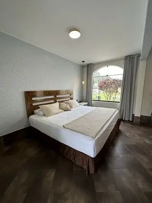 Romantic Stüdyo Süit