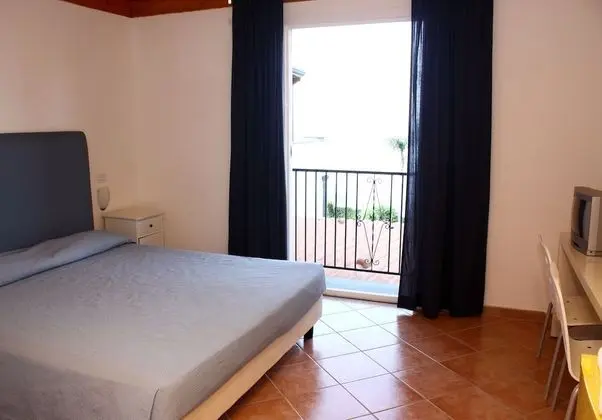 Standard Tek Büyük Yataklı Oda, Deniz Manzaralı