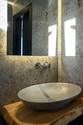 Superior Tek Büyük Yataklı Oda, Sıcak Su Havuzu
