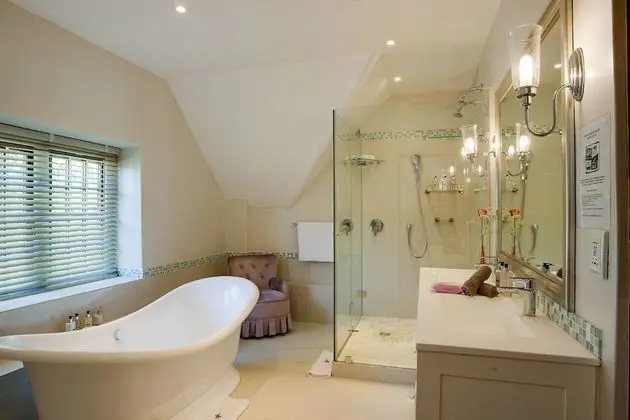 Deluxe Double Room 1