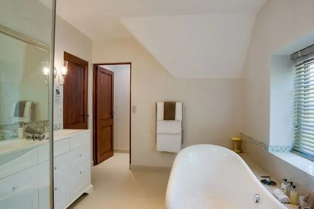 Deluxe Double Room 1