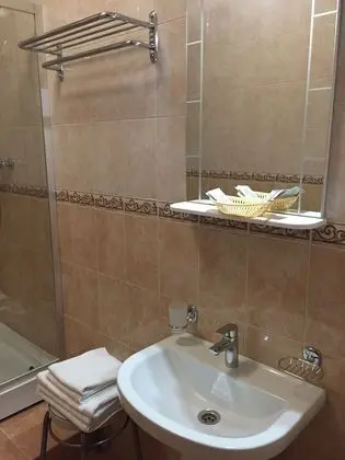 Junior Tek Büyük Yataklı Oda