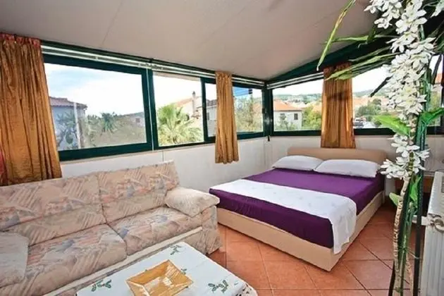 Apart Daire (Vrilo - 30m from the sea - A1(4+2))
