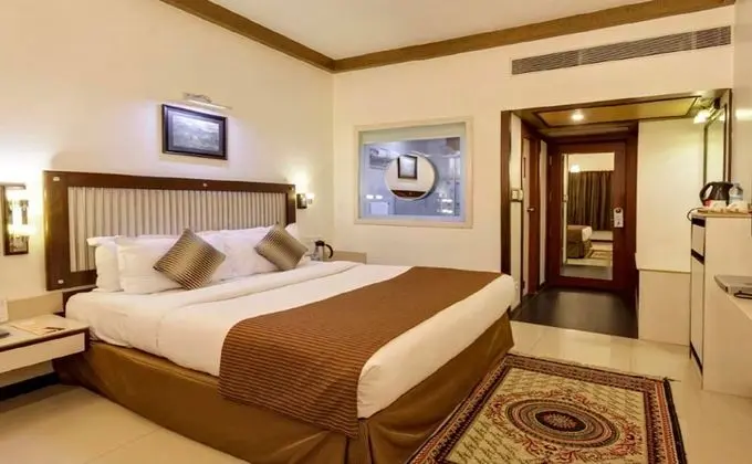 Luxury Tek Büyük Yataklı Oda, 1 Çift Kişilik Yatak
