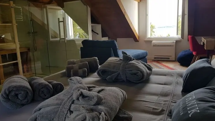 Deluxe Tek Büyük Yataklı Oda, Deniz Manzaralı, Denize Sıfır