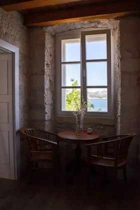 Deluxe Tek Büyük Yataklı Oda, Deniz Manzaralı, Denize Sıfır