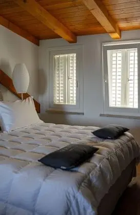 Deluxe Tek Büyük Yataklı Oda, Deniz Manzaralı, Denize Sıfır