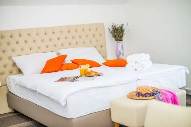 Tek Büyük Yataklı Oda, Balkon, Deniz Manzaralı
