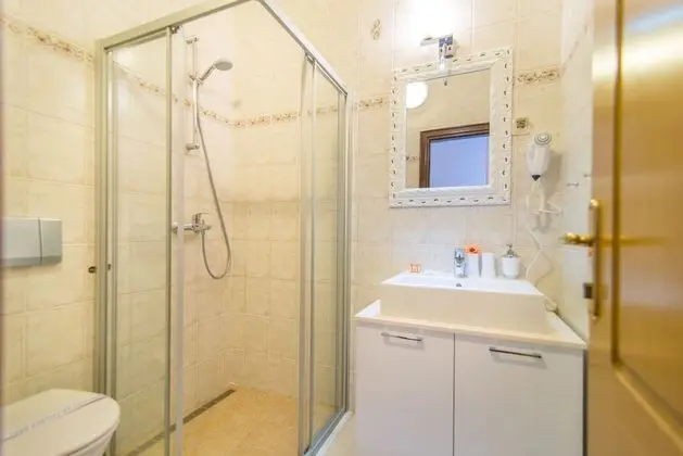 Tek Büyük Yataklı Oda, Balkon, Deniz Manzaralı