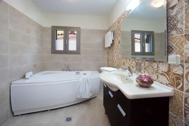 Villa, Deniz Manzaralı