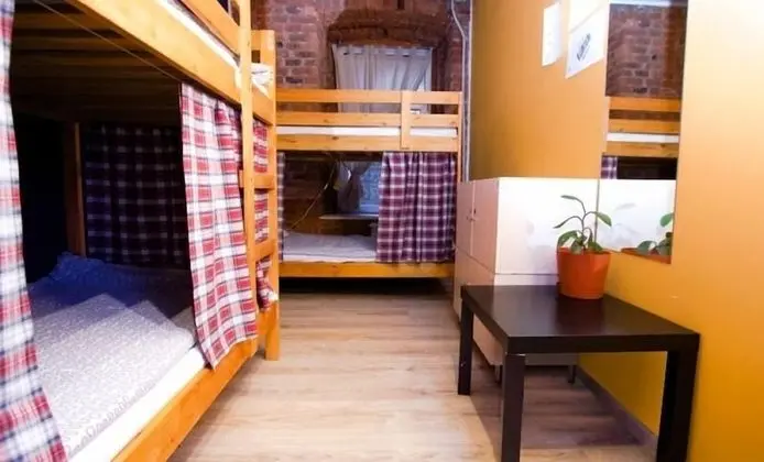 Ortak Ranzalı Oda, Karma Ranzalı Oda (Bed in 4-Bed Room)