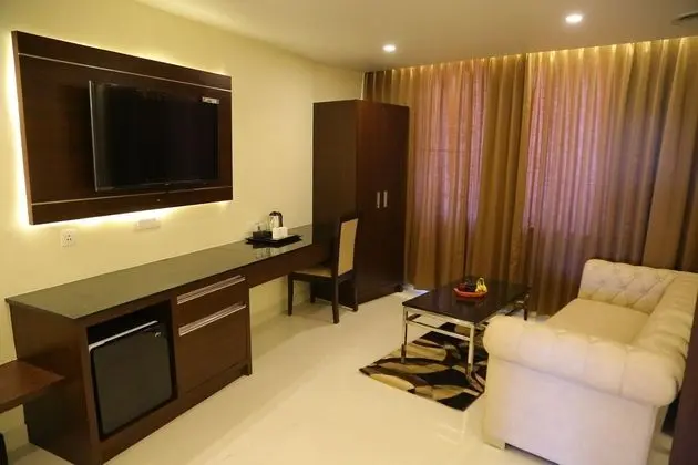 Deluxe Tek Büyük Yataklı Oda