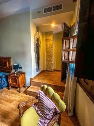 Basic Tek Büyük Yataklı Oda