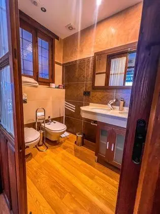 Superior Oda, 1 Büyük (Queen) Boy Yatak