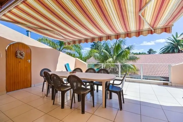 Honeymoon/Penthouse Suite