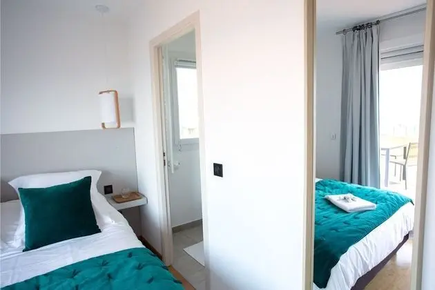Deluxe Tek Büyük Yataklı Oda (Chambre 1)