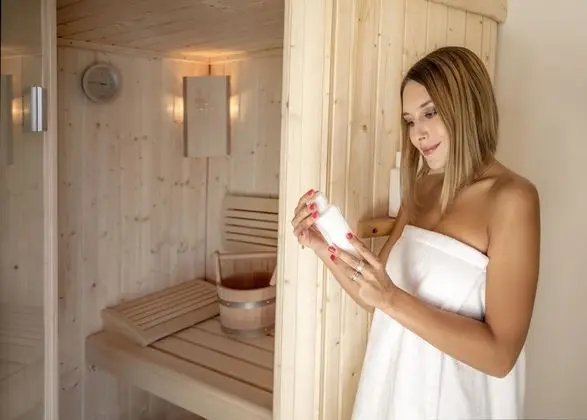 Deluxe Tek Büyük Yataklı Oda, Sauna, Üzüm Asması Manzaralı