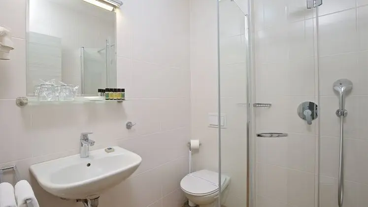 Standard Tek Büyük Yataklı Oda, Teras