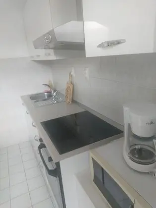 Apartment Vulicevic A1 (free private parking)